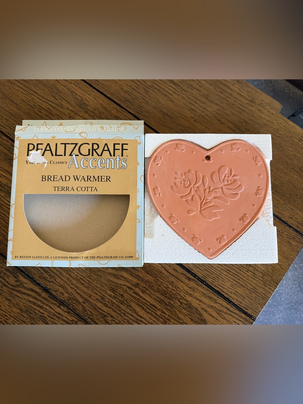 Vintage Pfaltzgraff Yorktowne Terra Cotta Bread Warmer Trivet Stand USA